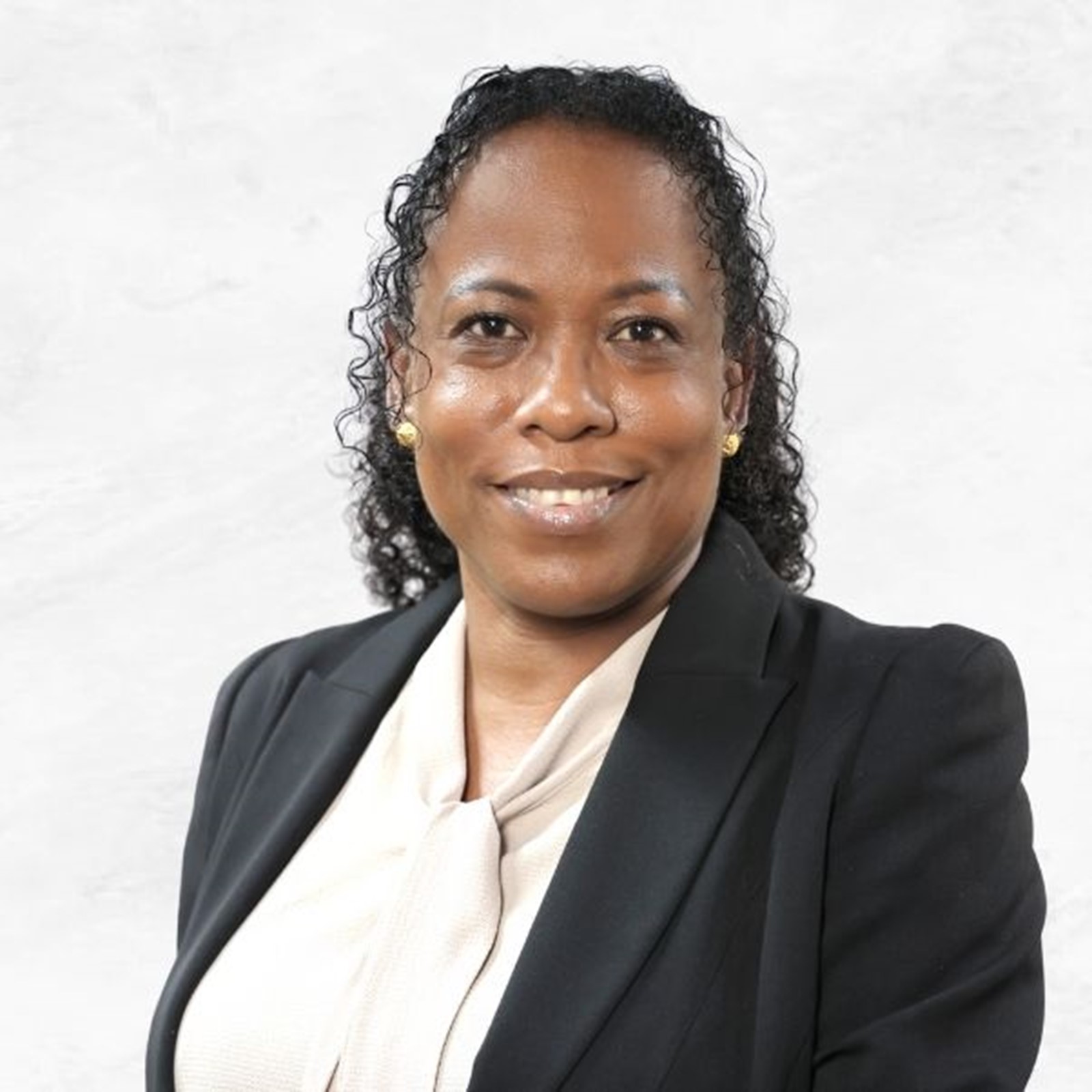 Drs. Rossellie Cotino MSc